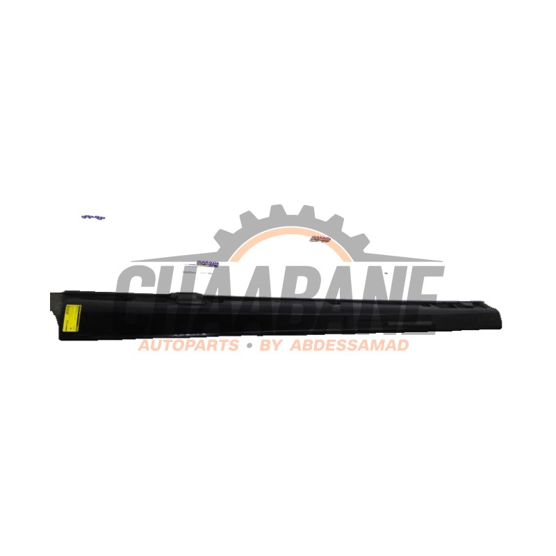 Seuil gauche A2136900940 Mercedes E Estate (S213) E-200d 2.0 Turbo 16V