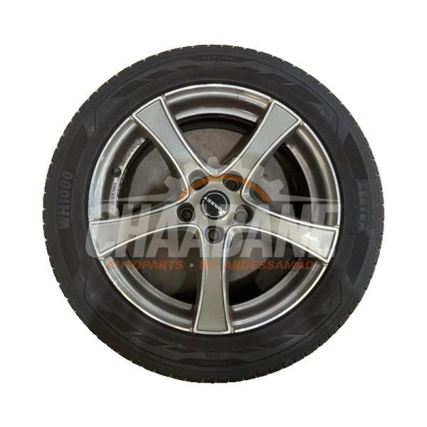 Kit jantes + pneus dhivers 5X112 Audi A4 (B9) 2.0 35 TDI 16V 2015