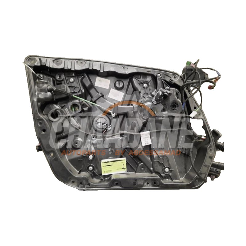 Moteur leve vitre avant gauche A2135404448 Mercedes E (W213)
