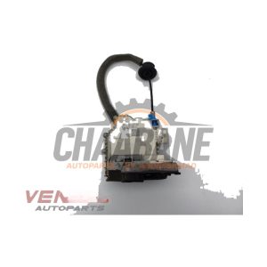 Serrure avant droite 8X1837016 Audi A3 Sportback (8VA/8VF) 1.6 TDI 16V 2012 / 2020