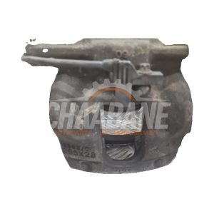 Etrier de frein avant droit XXXXX Mercedes GLA (156.9) 1.6 180 16V