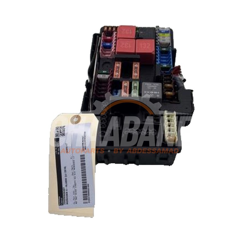 Boite a fusibles A2059068501 Mercedes C (C205) C-220d 2.2 16V BlueTEC