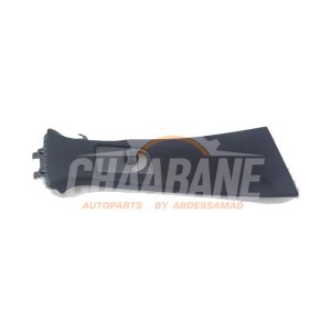 Revetement montant centre droit A2066903404 Mercedes C Estate (S206) C-300 e 2.0 Turbo