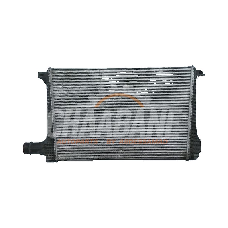 Intercooler 4M0145805G Audi Q7 2015