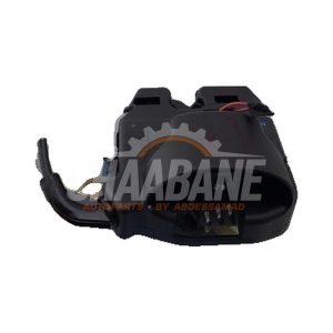 Serrure banquette arriere A2389203501 Mercedes CLA (118.3) 1.3 CLA-200 Turbo 16V