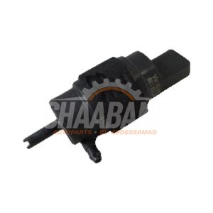 Pompe lave-glace avant 8K5955647 Audi A4 2024