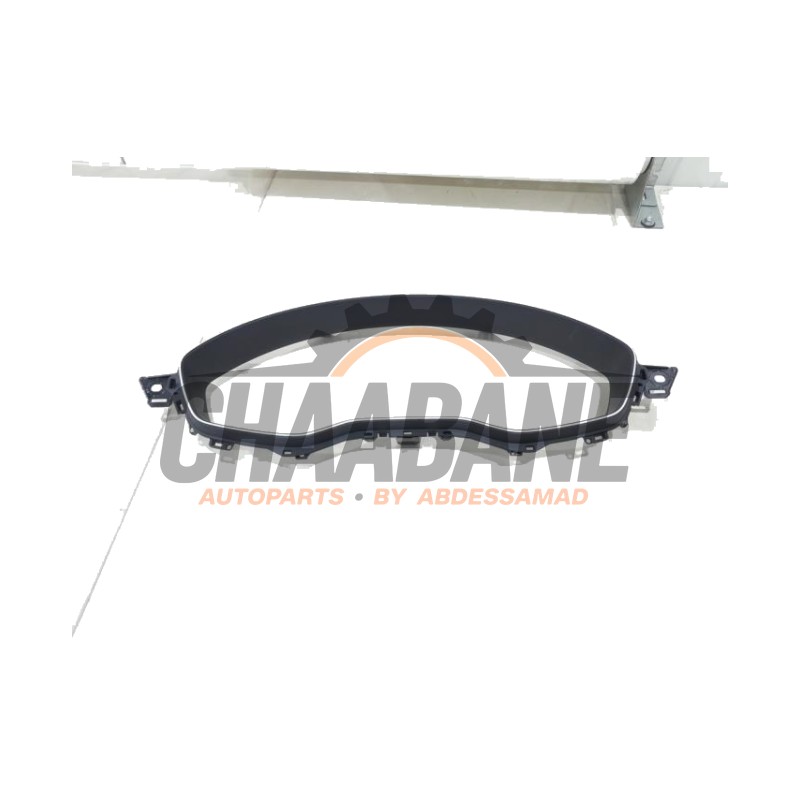Compteur kilometrique bande decorative 8W0857115 Audi A4 Avant (B9) 2.0 TDI Ultra 16V 2015
