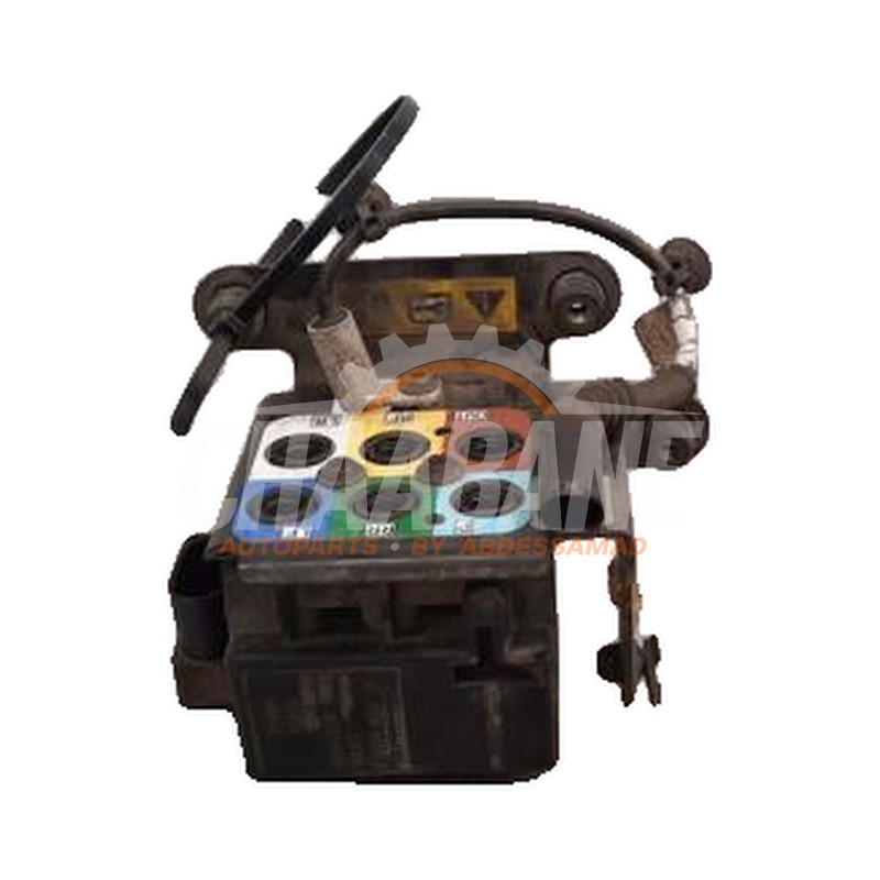Module suspension a air 670039247 Maserati Levante 3.0 S Biturbo V6 24V 2016
