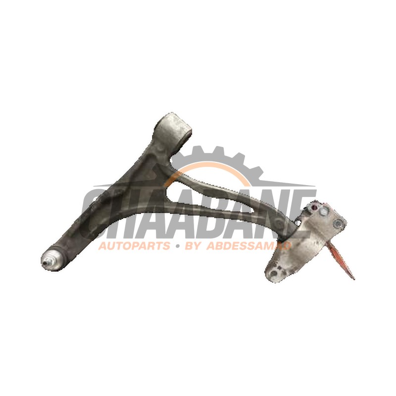 Bras de suspension avant gauche A2473307502 Mercedes A Limousine (177.1) 1.3 A-200 Turbo