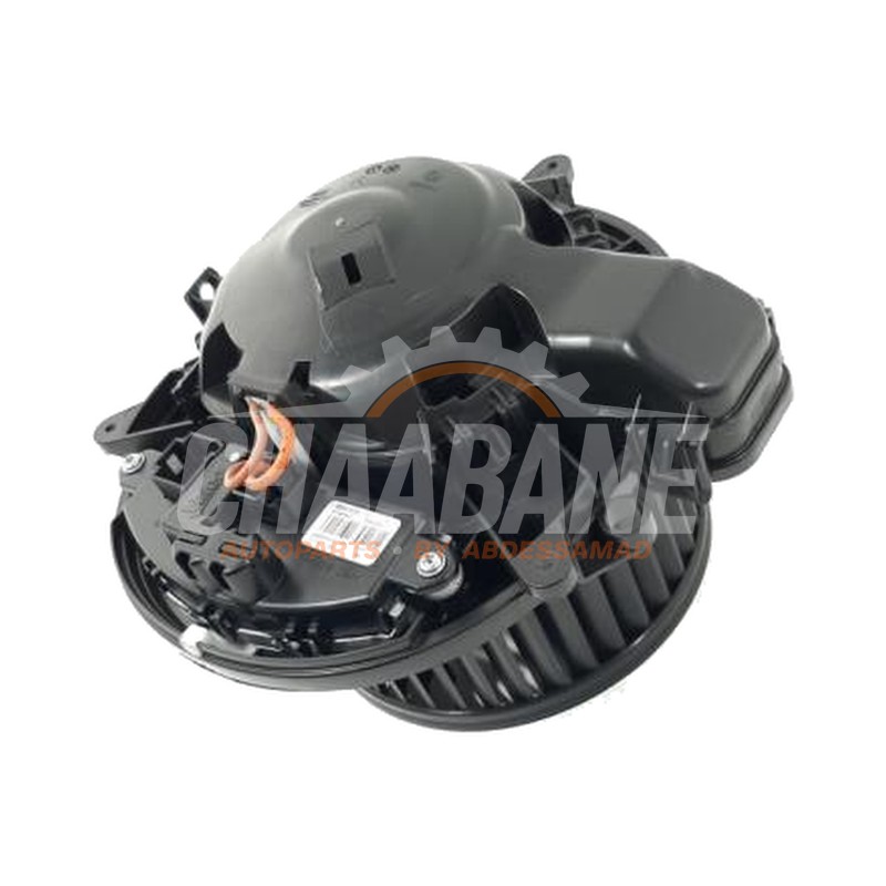 Moteur de ventilation chauffage BMW 4 serie (F32) M4 3.0 24V Turbo Competition Package 2013 / 2020