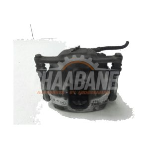 Etrier de frein avant gauche 0004213781 Mercedes CLA Shooting Brake (117.9) 1.6 CLA-180 16V