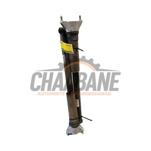Kit amortisseur A1183201301 Mercedes CLA (118.3) 1.3 CLA-180 Turbo 16V