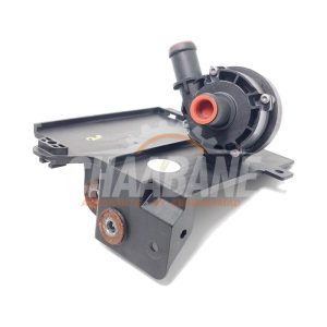 Pompe a eau supplementaire KPLA180473AA Jaguar F-Pace 2.0 P400e 16V AWD