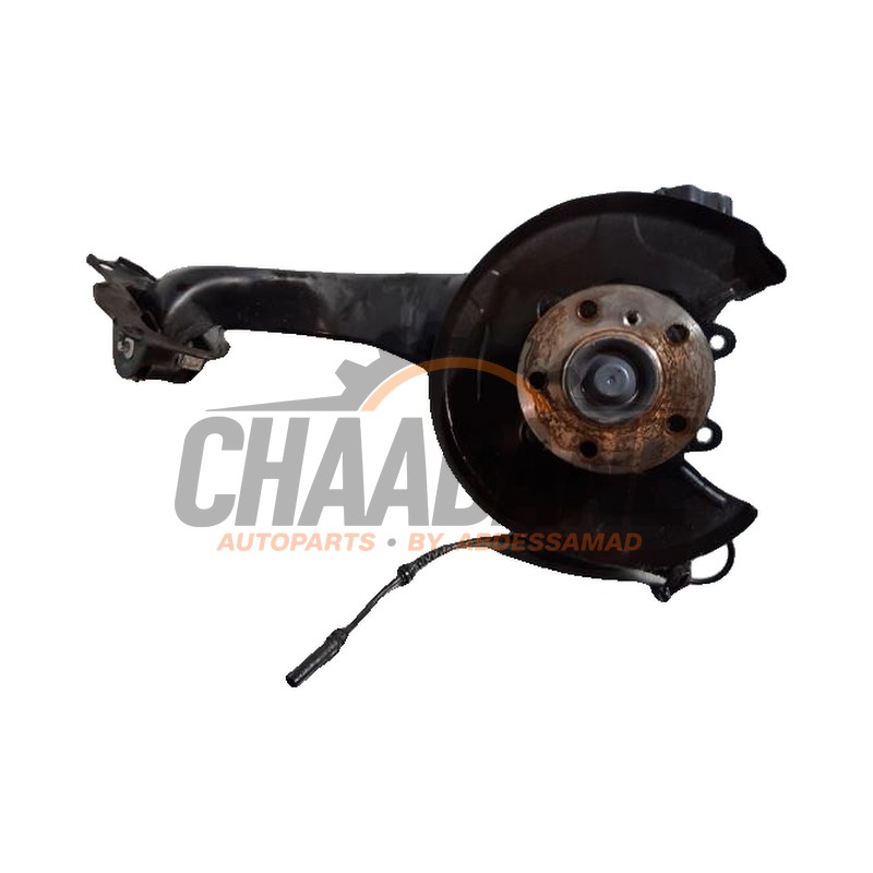 Fusee arriere droit 33416858086 BMW 2 serie Active Tourer (F45) 218i 1.5 TwinPower Turbo 12V 2013 / 2021