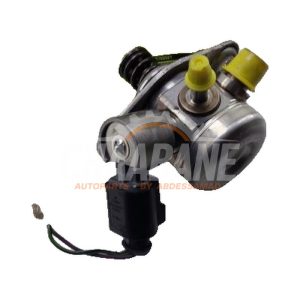 Pompe carburant mecanique A2700700501 Mercedes A (W176) 1.6 A-180 16V