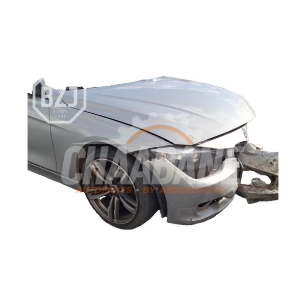 Coin de carrosserie avant droit BMW 3 serie Touring (F31) 318d 2.0 16V 2012 / 2019