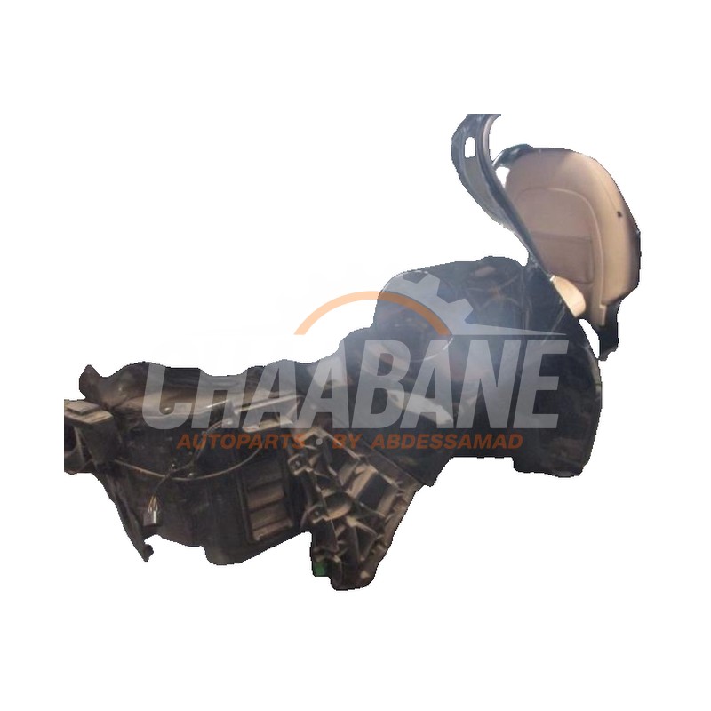 Garde-boue arriere droite T4N7862 Jaguar XE 2.0d 180 16V
