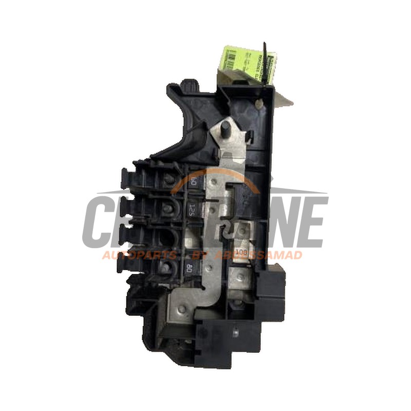 Porte fusible A1775404707 Mercedes CLA (118.3) 1.5 CLA-180d