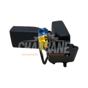 Attache ceinture arriere central A1768600469 Mercedes A (W176) 2.2 A-220 CDI 16V