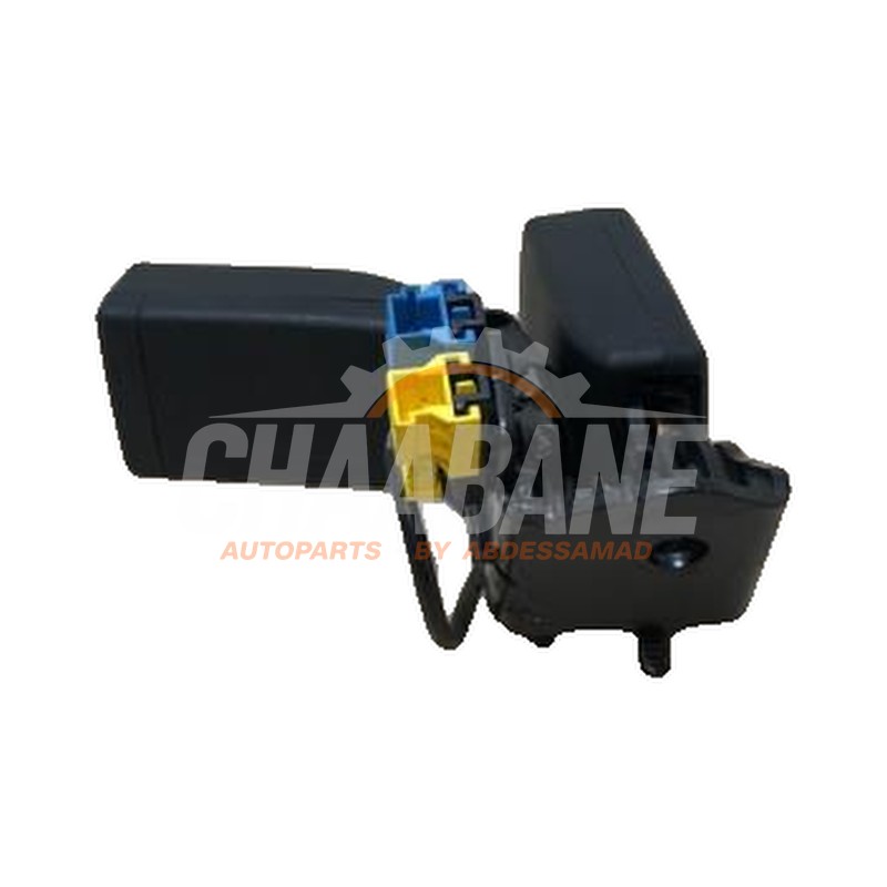 Insertion ceinture de securite arriere centre A1768600469 Mercedes A (W176) 2.2 A-220 CDI 16V