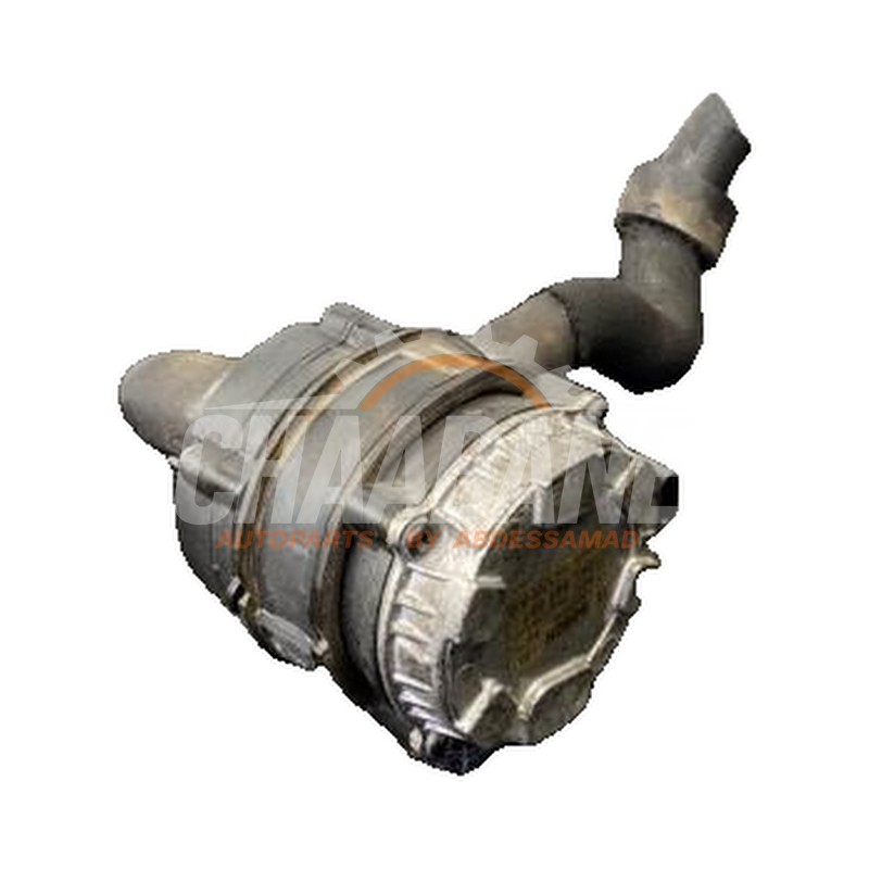 Pompe a eau supplementaire 04L965567 Audi Q3 (F3B) 1.4 45 TFSI e 16V 2018