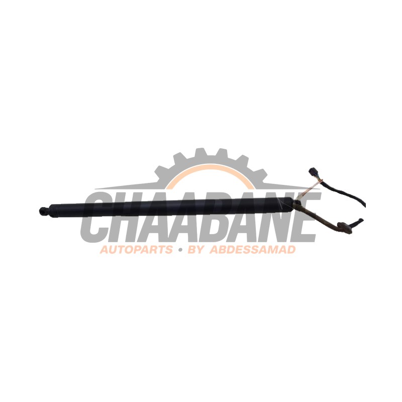 Hayon moteur 81A827851B Audi Q2 (GAB/GAG) 1.6 30 TDI 16V 2016