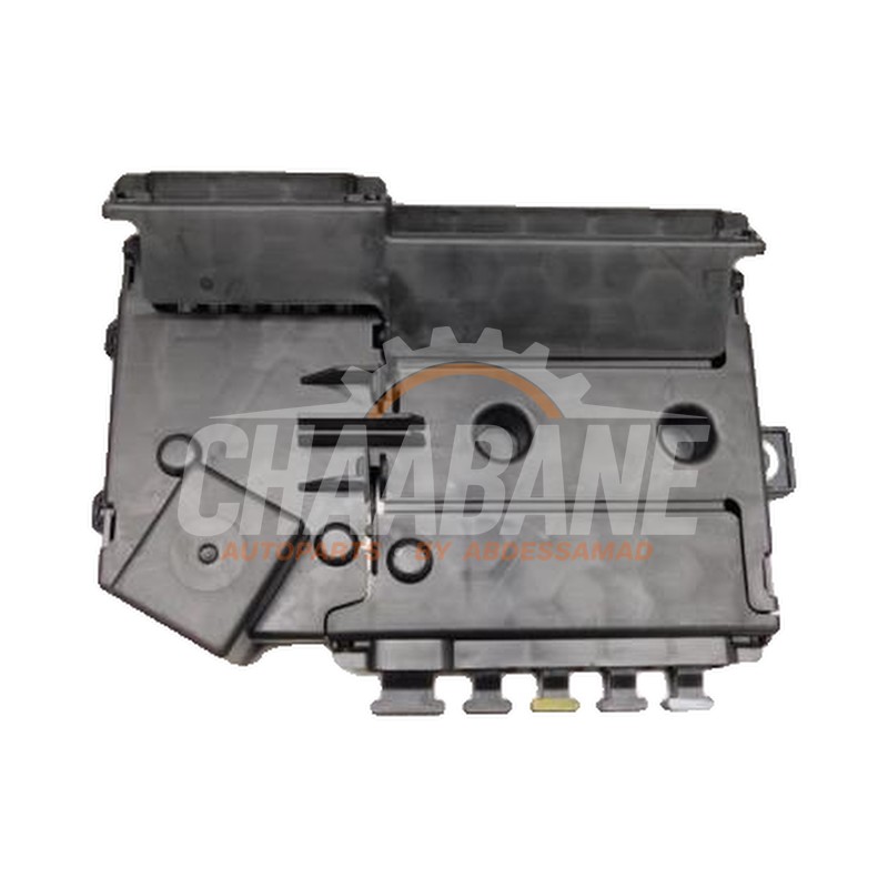 Porte fusible A2135406200 Mercedes E (W213) E-220d 2.0 Turbo 16V
