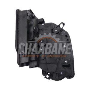 Serrure avant droite 51217281934 BMW 2 serie Gran Tourer (F46) 214d 1.5 TwinPower Turbo 12V 2014