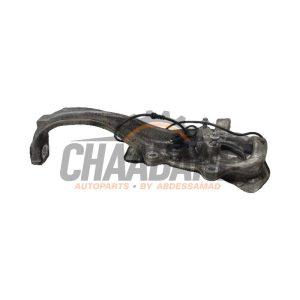 Fusee avant gauche 2052100 Mercedes C (W205) C-180 1.6 16V