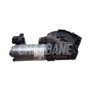 Moteur toit ouvrant 0390200100 Mercedes C (W205) C-350 e 2.0 16V