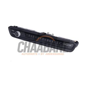 Panneau commande radio 5A47C60 BMW 2-Serie 2021