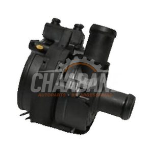 Pompe a eau supplementaire 5C0965567 Volkswagen Passat (3G2) 2.0 TDI 16V 150 2014 / 2024