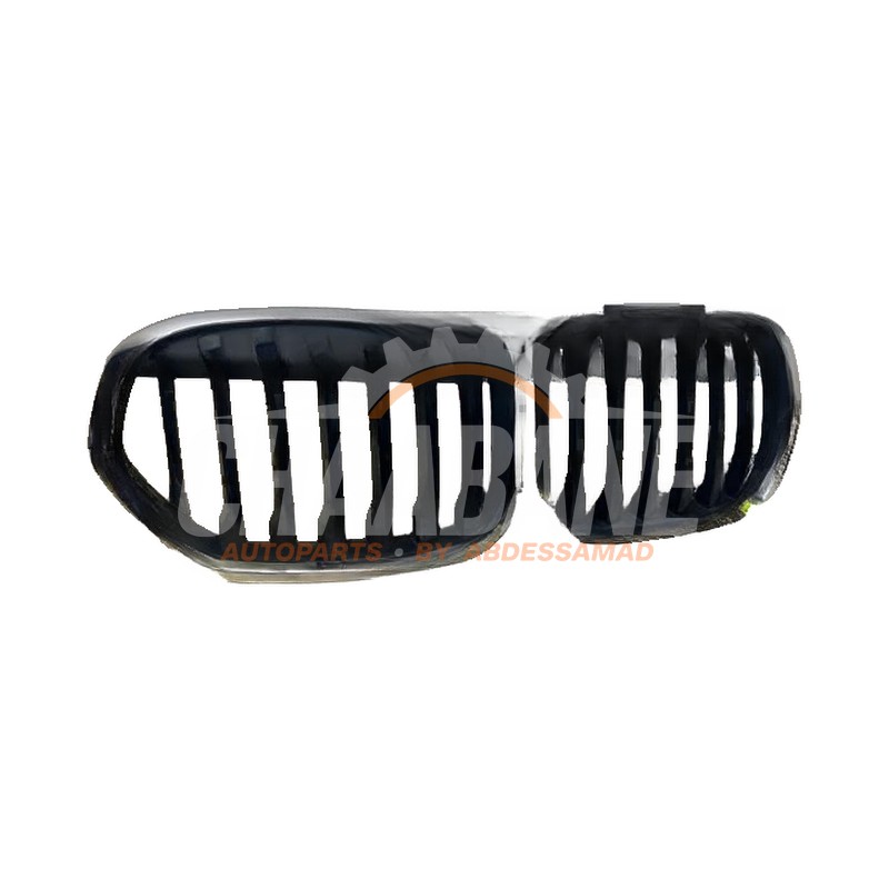 Calandre 8493451 BMW X1 (F48) sDrive 18d 2.0 16V 2015 / 2022