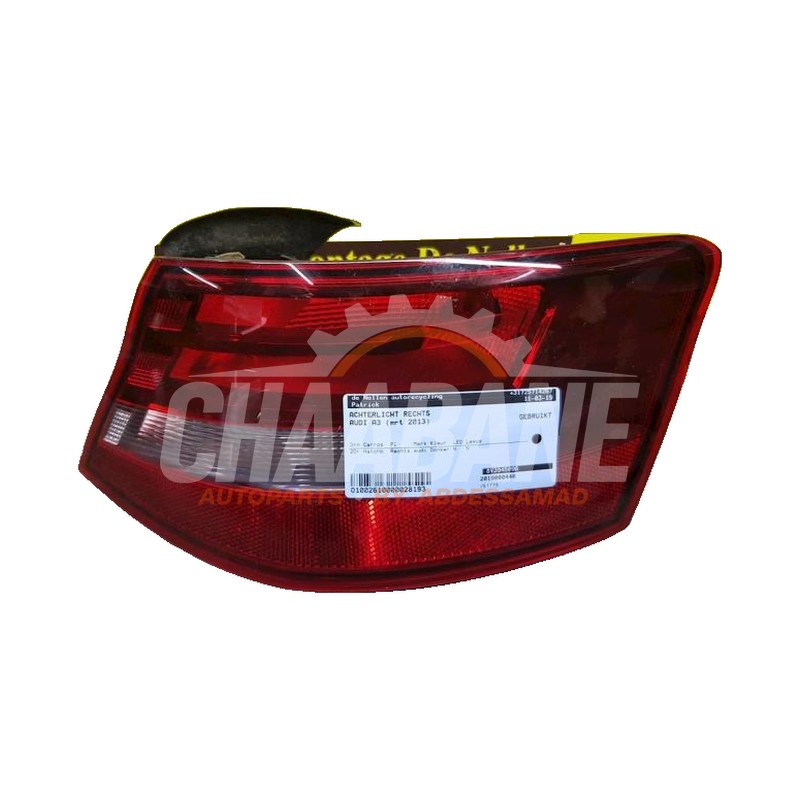 Feu arriere droit 8V3945096 Audi A3 (8V1/8VK) 2.0 TDI 16V 2012 / 2020