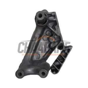 Support moteur 04L199207 Seat Leon (5FB) 1.6 TDI Ecomotive 16V 2012 / 2020