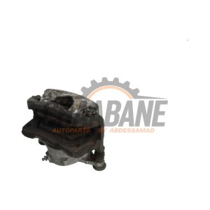 Etrier de frein (pince) avant droit A2054210681 Mercedes C (W205) C-180 1.6 16V