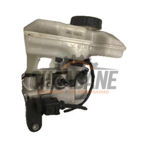 Cylindre de frein principal 8S1611301 Audi RS 3 Limousine (8VS/8VM) 2.5 TFSI 20V Quattro 2017 / 2020