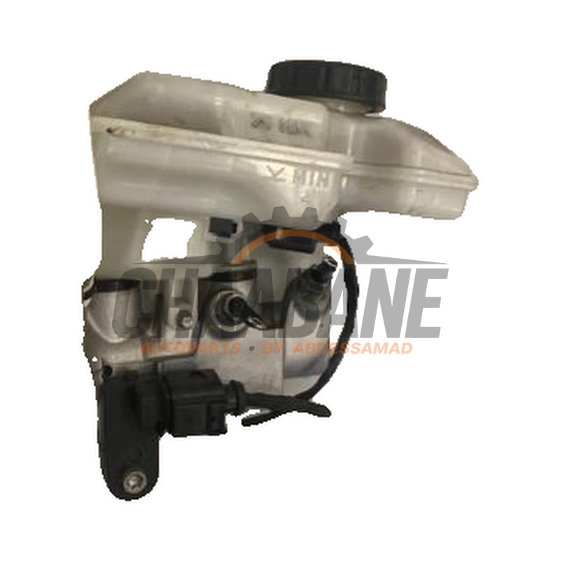 Cylindre de frein principal 8S1611301 Audi RS 3 Limousine (8VS/8VM) 2.5 TFSI 20V Quattro 2017 / 2020