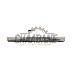 Eclairage dembarquement A1776809705 Mercedes B (W247) 1.3 B-180 Turbo 16V