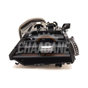 Aerateur tableau de bord 64226805563 BMW 3 serie Touring (G21) 318i 2.0 TwinPower Turbo 16V 2019