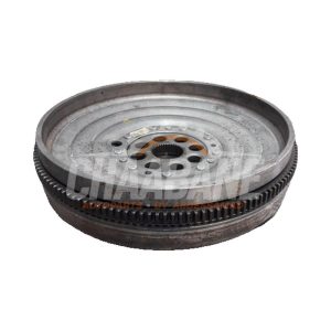 Volant dinertie masse double A2700301500 Mercedes GLA (156.9) 1.6 180 16V