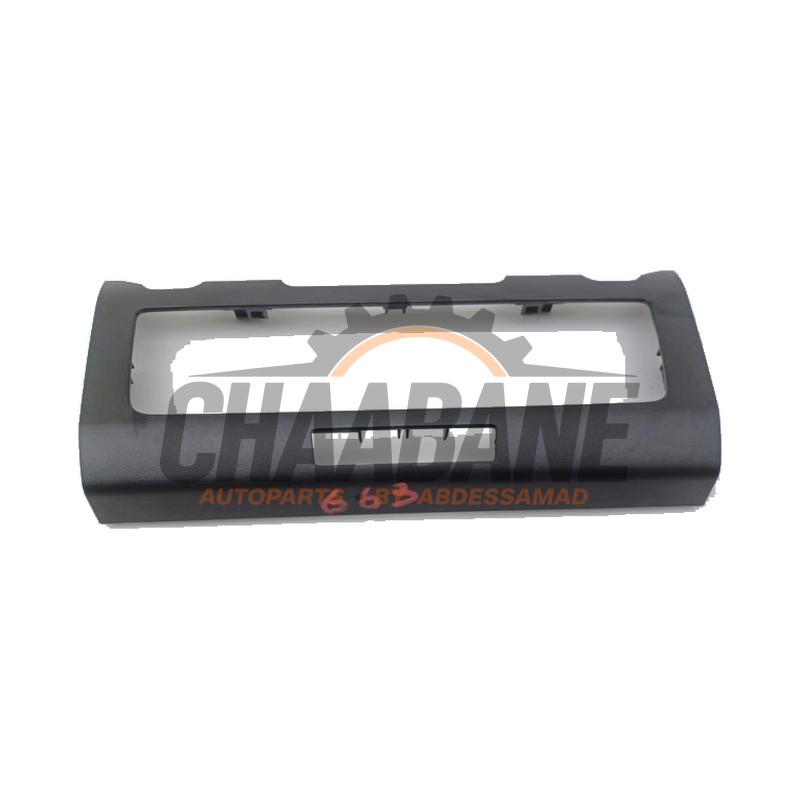 Bande decorative de tableau de bord 6F0857060B Seat Arona (KJX) 1.0 TSI 12V 2017