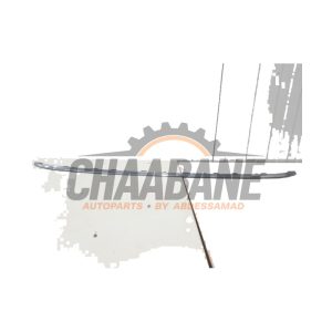 Carenage avant centre 3G0853245 Volkswagen Passat Variant (3G5) 1.6 TDI 16V 2014 / 2024