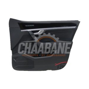 Revetement portiere 4portes avant droite 761867012J Volkswagen Touareg 2017