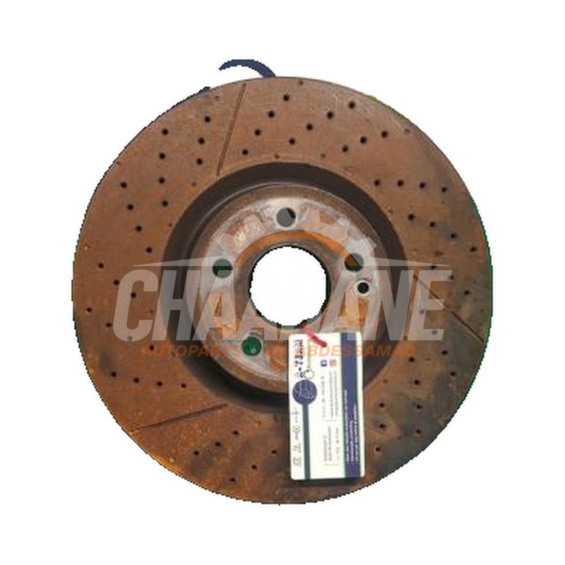 Disque de frein avant A1764210212 Mercedes CLA AMG (117.3) 2.0 CLA-45 AMG Turbo 16V