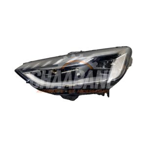 Phare gauche 8W0941033D Audi A4 Avant (B9) 2.0 35 TFSI Mild Hybrid 16V 2015