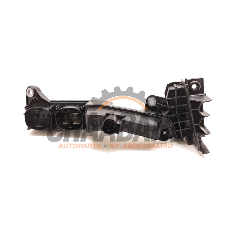 Porte fusible 6804726 BMW M8 Gran Coupe (F93) 4.4 Competition V8 32V Twin Turbo 2019