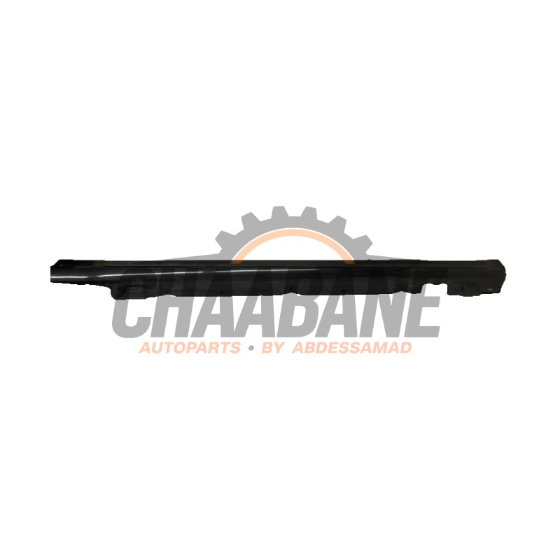 Jupe droite A2056981454 Mercedes C (W205) C-180 1.6 16V