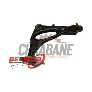 Bras de suspension avant droit A4473303500 Mercedes Vito (447.6) 1.7 110 CDI 16V