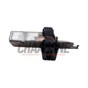 Support partie avant A2136200400 Mercedes GLC (X253) 2.0 260 16V 4-Matic